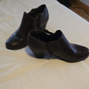 Croft & Barrow Chocolate Ankle Booties